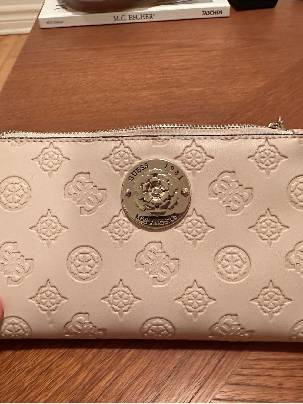 Guess wallet